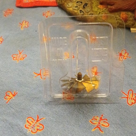 Partylite Ghostly Tealight House Rotating Spinning Ghost - Picture 4 of 5